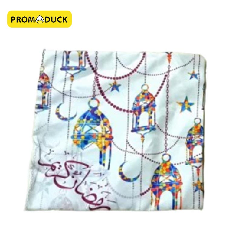Set of Runner and 2 cushion cover Ramadan kareem