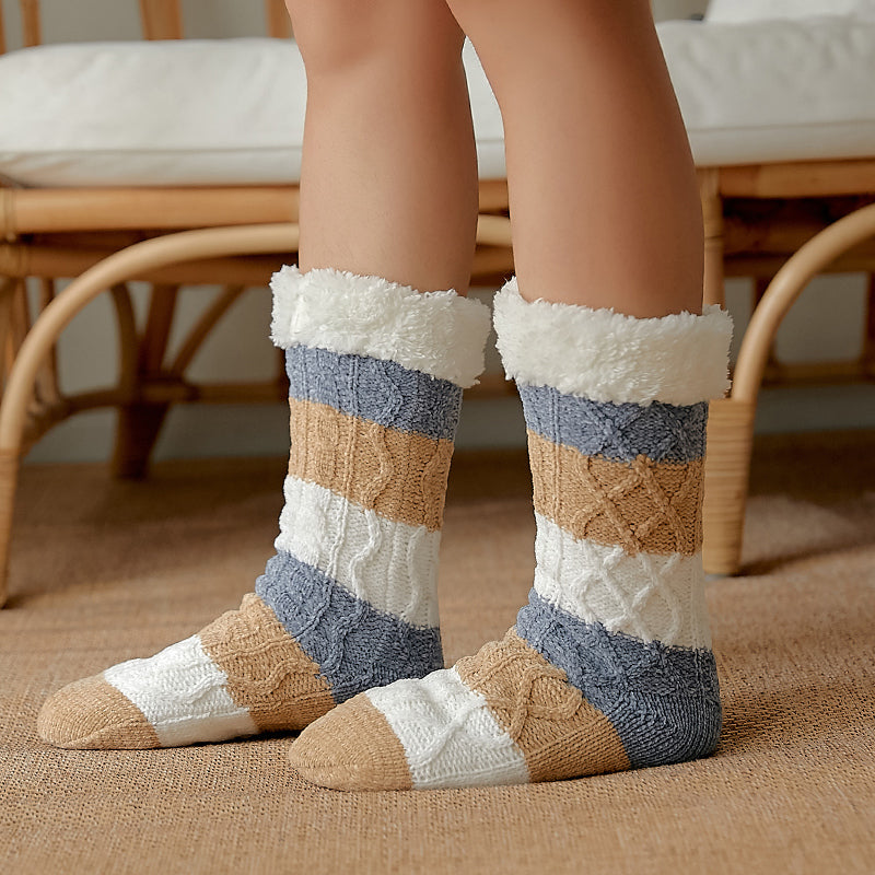 women winter cheerfully colors knitted  socks🧦❄️