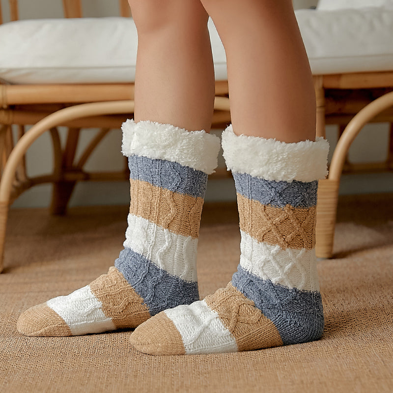 women winter cheerfully colors knitted  socks🧦❄️